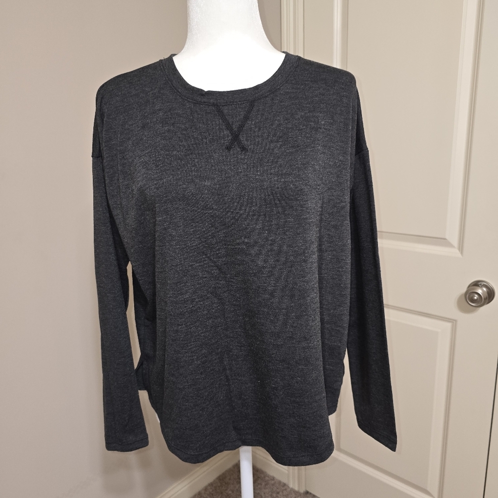 Maurices 24/7 Clara Long Sleeve Tee Size Medium in color black
